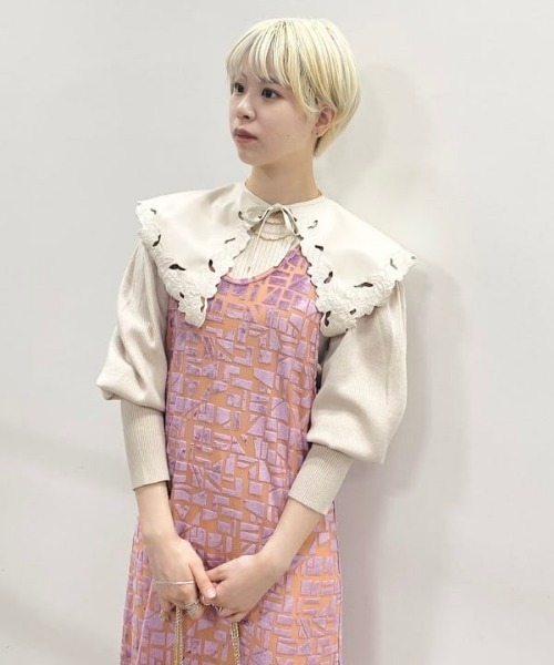 Ray BEAMS（レイビームス）の「Ray BEAMS / フェイクレザー カットワーク 付け襟（付け襟・レディース・ブラック/ナチュラル・ONE SIZE）」の13枚目の写真