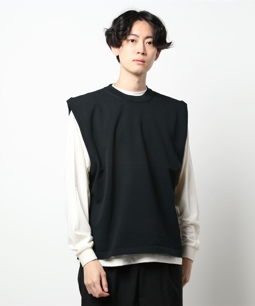 CRAFT STANDARD BOUTIQUE(クラフトスタンダードブティック)の「ライトニットベスト+長袖カットTEE *(ベスト・メンズ・ブラック/ベージュ/グレー・M/L)」の2枚目の写真