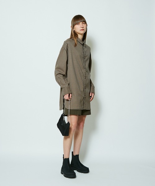 SUPERTHANKS（スーパーサンクス）の「【SUPERTHANKUS/スーパーサンクス】COVERED BUTTON LONG SHIRT/カバードロングシャツ（シャツ/ブラウス・レディース・グレー/モカ・SMALL）」の17枚目の写真