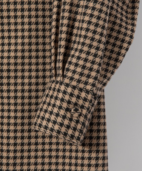 SUPERTHANKS（スーパーサンクス）の「【SUPERTHANKUS/スーパーサンクス】COVERED BUTTON LONG SHIRT/カバードロングシャツ（シャツ/ブラウス・レディース・グレー/モカ・SMALL）」の9枚目の写真