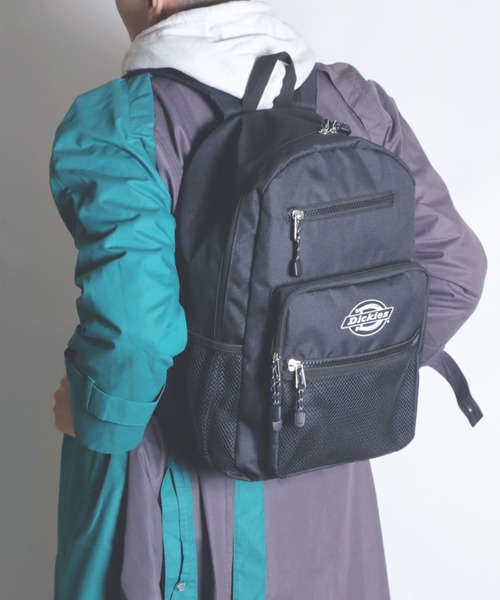 Dickies(ディッキーズ)の「【DICKIES/ディッキーズ】DK SQUARE POCKET BACK PACK/スクエアポケットバックパック(バックパック/リュック・メンズ・レッド/ブラック・FREE)」の2枚目の写真