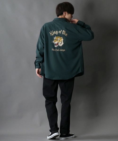 SITRY(シトリー)の「別注 Back stitch Regular collar shirt/バックステッチ レギュラーカラー トロミシャツ(シャツ/ブラウス・メンズ・ホワイト/チャコールグレー/ブラック/ベージュ/ブルー/ブラウン/ブルー系その他/グリーン/ブラック系その他/ベージュ系その他/ホワイト系その他/ホワイト系その他2/ブラック系その他2/ブラック系その他3・LL/M/L)」の19枚目の写真
