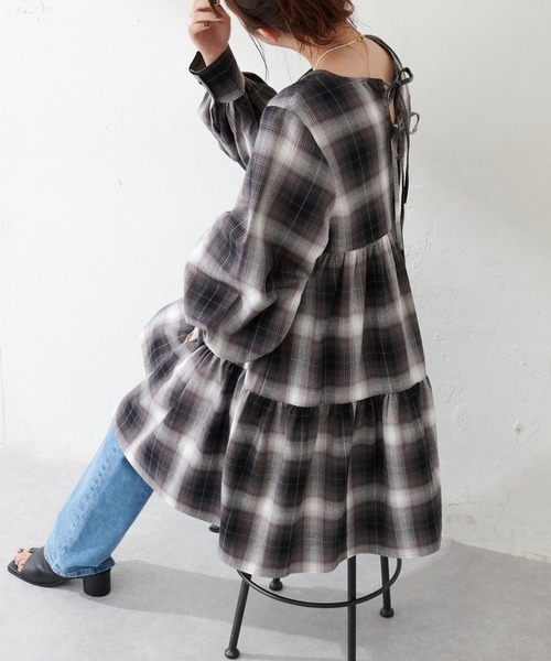 DISCOAT（ディスコート）の「オンブレチェックワンピース（ワンピース・レディース・ブラック/ブラウン・FREE）」の9枚目の写真