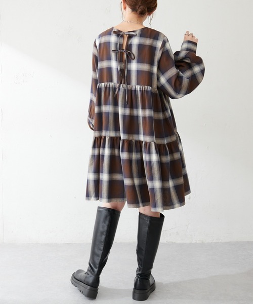 DISCOAT（ディスコート）の「オンブレチェックワンピース（ワンピース・レディース・ブラック/ブラウン・FREE）」の10枚目の写真