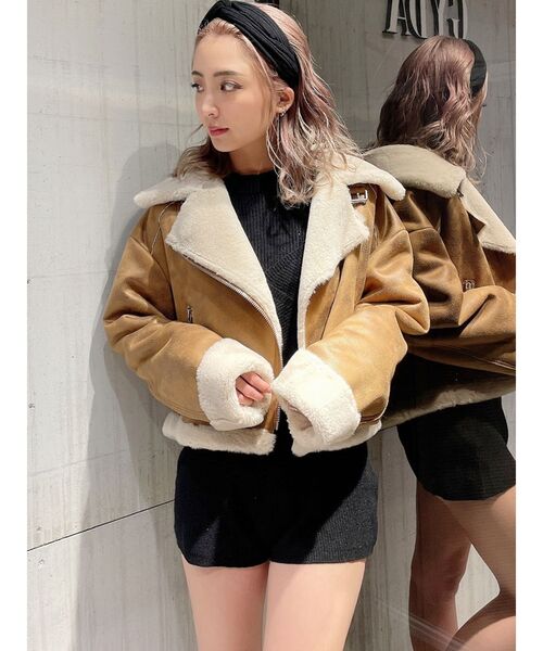 GYDA（ジェイダ）の「ドッキングエコファーライダースジャケット（ムートンコート・レディース・アイボリー/ブラウン・FREE）」の11枚目の写真