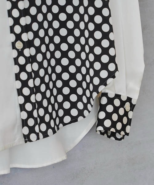 lautreamont BLEUBLANC（ロートレアモンブルーブラン）の「<lautreamont BLEUBLANC>バイカラードットシャツ≪洗濯機で洗える≫（シャツ/ブラウス・レディース・ブラック系その他/アイボリー・9号）」の8枚目の写真