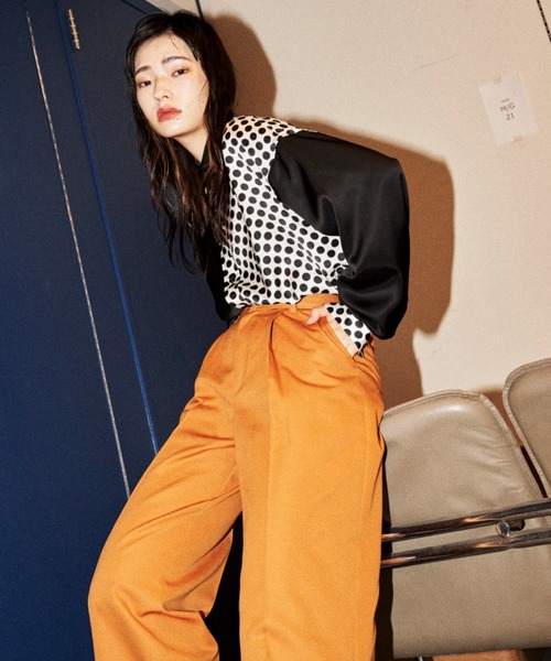 lautreamont BLEUBLANC（ロートレアモンブルーブラン）の「<lautreamont BLEUBLANC>バイカラードットシャツ≪洗濯機で洗える≫（シャツ/ブラウス・レディース・ブラック系その他/アイボリー・9号）」の3枚目の写真