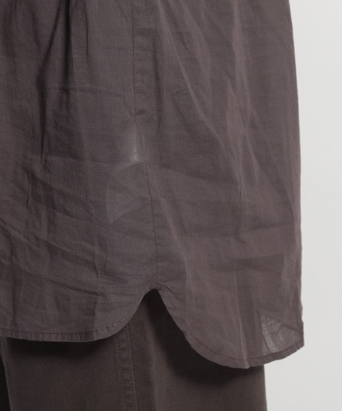 niko and...（ニコアンド）の「【9/2 ヒルナンデスOA放映アイテム】80ボイルタックロングスリーブチュニックシャツ（シャツ/ブラウス・レディース・オフホワイト/ブルー/スモーク・MEDIUM/LARGE）」の13枚目の写真