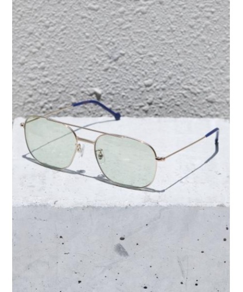 VERYNERD(ベリーナード)の「VERYNERD sunglasses Peckham(サングラス・レディース・クリア・ONE SIZE)」の12枚目の写真