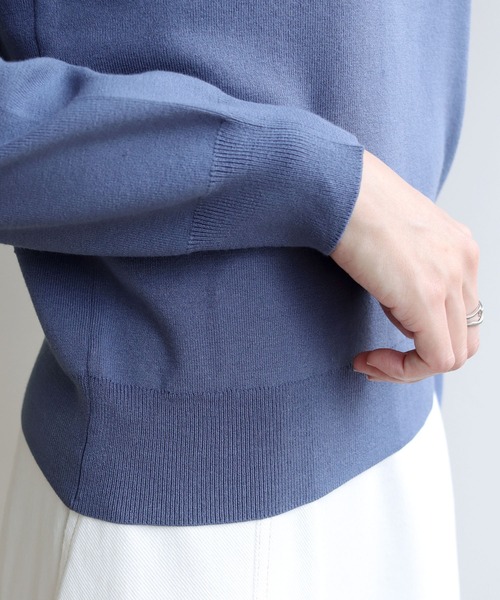 HER CLOSET（ハークローゼット）の「【shemoshelly】WEB限定プチハイネックベーシックニットプルオーバー（ニット/セーター・レディース・ブラック/ダークグリーン/ブラウン/ブルー/アイボリー/グレイッシュベージュ・M）」の16枚目の写真