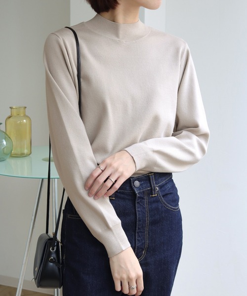 HER CLOSET（ハークローゼット）の「【shemoshelly】WEB限定プチハイネックベーシックニットプルオーバー（ニット/セーター・レディース・ブラック/ダークグリーン/ブラウン/ブルー/アイボリー/グレイッシュベージュ・M）」の18枚目の写真