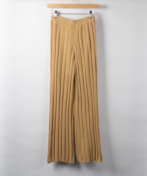 me+em select（ミームセレクト）の「クロシェプリーツニットワイドパンツ【裏地付き】（その他パンツ・レディース・ベージュ/ブラック/オートミール/イエロー/グリーン・FREE）」の13枚目の写真