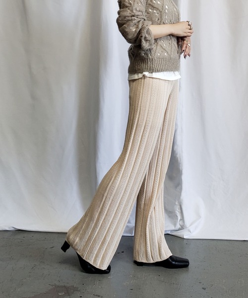 me+em select（ミームセレクト）の「クロシェプリーツニットワイドパンツ【裏地付き】（その他パンツ・レディース・ベージュ/ブラック/オートミール/イエロー/グリーン・FREE）」の18枚目の写真