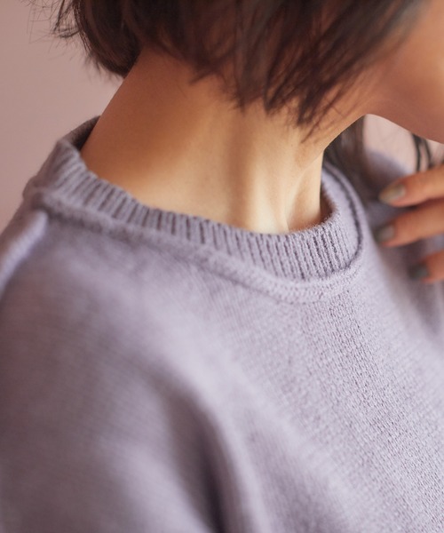 Honeys（ハニーズ）の「アウトシームトップス（ニット/セーター・レディース・アイボリー/パープル/ブラック/オリーブ/ベージュ・L/S/M）」の21枚目の写真