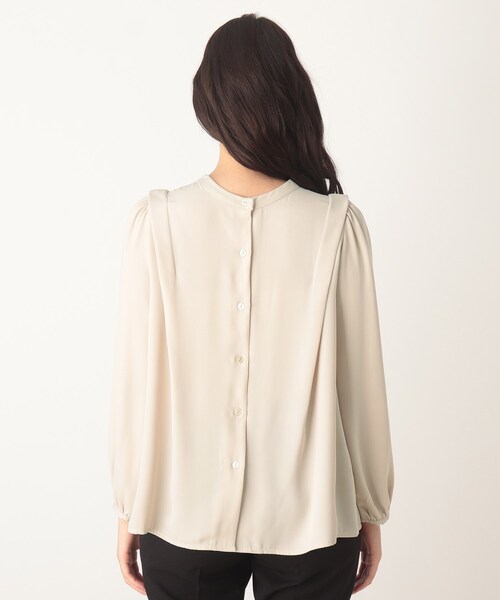 DRESKIP(ドレスキップ)の「◆イ-ジ-ケア前後2WAY袖タックブラウス(シャツ/ブラウス・レディース・ブラック/ベージュ/ダークオレンジ・02/03)」の6枚目の写真