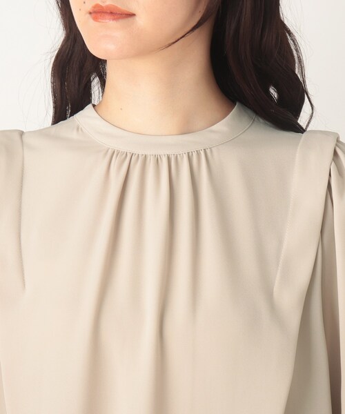 DRESKIP(ドレスキップ)の「◆イ-ジ-ケア前後2WAY袖タックブラウス(シャツ/ブラウス・レディース・ブラック/ベージュ/ダークオレンジ・02/03)」の7枚目の写真