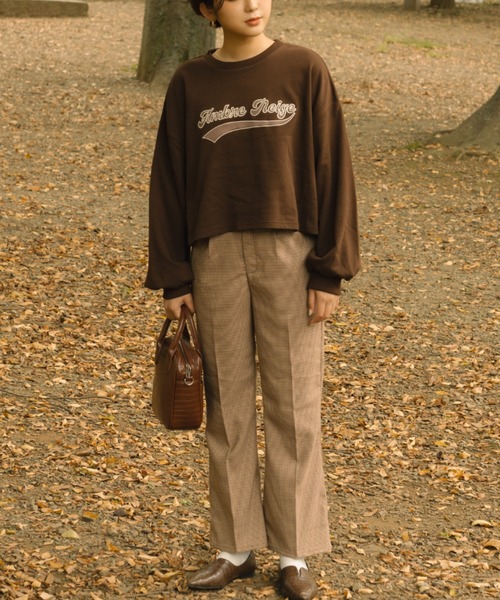 Ambre Neige(アンブルネージュ)の「カレッジシシュウスウェット/【WEB/EC限定商品】(スウェット・レディース・ライトグレー/ダークブラウン/アイボリー・FREE)」の17枚目の写真