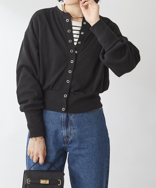 DISCOAT(ディスコート)の「【WEB限定】ワッフルショートカーディガン(カーディガン/ボレロ・レディース・ブラック/ブラウン/グリーン/グレイッシュベージュ/テラコッタ/オフホワイト/イエロー/レッド/グリーン系その他・FREE)」の17枚目の写真