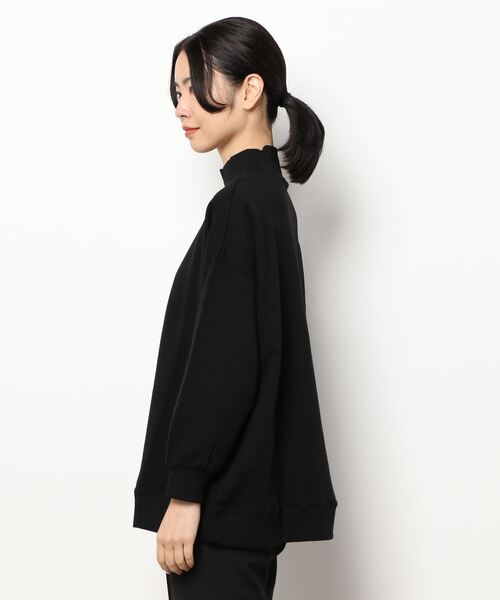 COLONY 2139（コロニートゥーワンスリーナイン）の「裏毛ハイネックプルオーバー（スウェット・レディース・ブラック/モカ/グリーン/アイボリー/ブルー・MEDIUM/LARGE）」の12枚目の写真