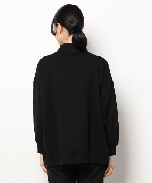 COLONY 2139（コロニートゥーワンスリーナイン）の「裏毛ハイネックプルオーバー（スウェット・レディース・ブラック/モカ/グリーン/アイボリー/ブルー・MEDIUM/LARGE）」の19枚目の写真