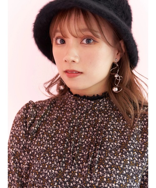 earth music&ecology（アースミュージックアンドエコロジー）の「【WEB限定】エンパイアフラワーワンピース（ワンピース・レディース・ブラック/アイボリー・FREE）」の17枚目の写真