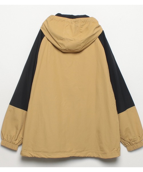 Champion(チャンピオン)の「Champion アノラック パーカー C3-R603(ナイロンジャケット・メンズ・レッド/ベージュ/杢グレー/ネイビー/ブラック・L/S/M/XL)」の9枚目の写真