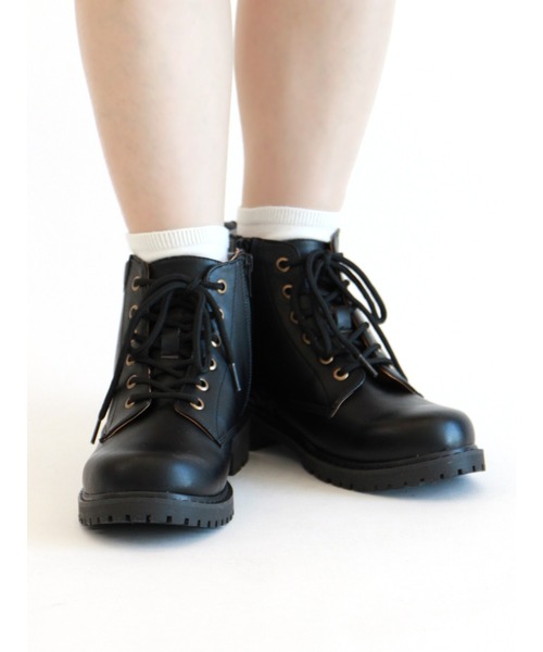 ehka sopo（エヘカソポ）の「レースアップブーツ（ブーツ・レディース・キャメル/ブラウン/ブラック・MEDIUM/LARGE/SMALL）」の2枚目の写真