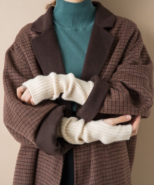 Kastane(カスタネ)の「【新色追加】ニットリブアームウォーマー(アームカバー・レディース・ブラック/グレー/アイボリー/イエロー・FREE)」の12枚目の写真