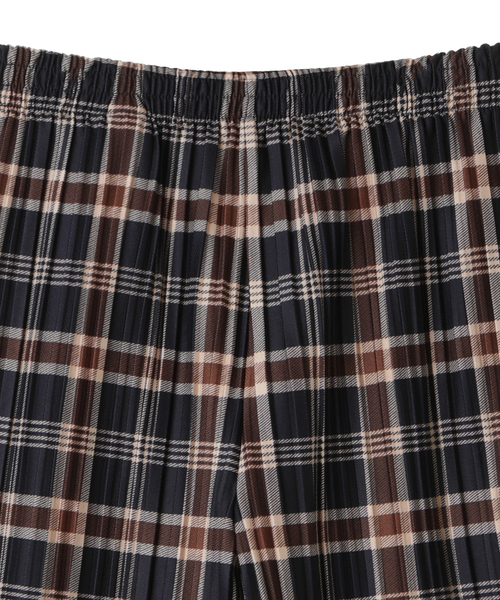 alcali(アルカリ)の「チェック柄プリントボックスプリーツパンツ【取り扱い店舗限定】(その他パンツ・レディース・ブラウン/オフホワイト/ネイビー・FREE)」の5枚目の写真