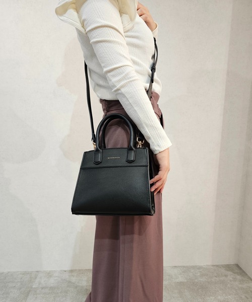 MERCURYDUO（マーキュリーデュオ）の「【MERCURYDUO/マーキュリーデュオ】ロッテ　両アオリポケット　スモール　ハンドバッグ（ハンドバッグ・レディース・ブルー/ベージュ/ブラック/ダークブラウン/アイボリー・FREE）」の3枚目の写真