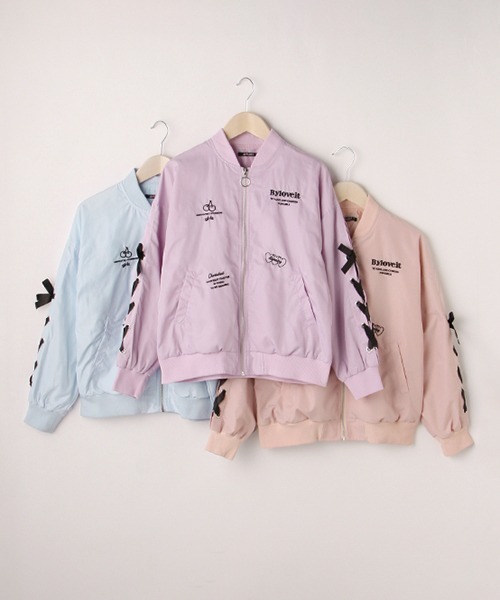 by LOVEiT（バイラビット）の「刺しゅうチラシブルゾン（ブルゾン・キッズ・ピンク/サックスブルー/ラベンダー・130cm/160cm/120cm/140cm/150cm）」の18枚目の写真