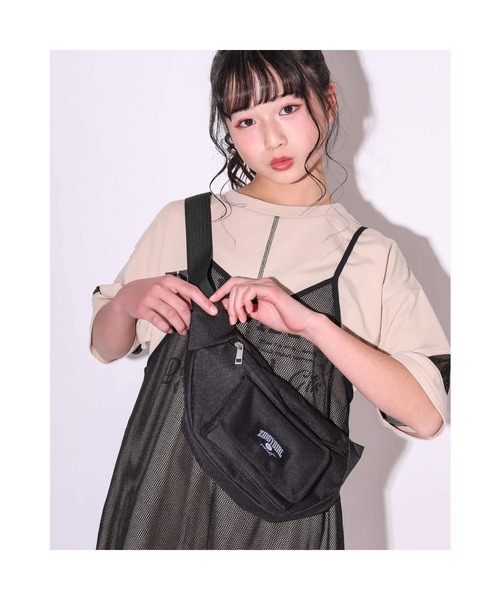 ZIDDY(ジディ)の「ZIDDY/【ニコ☆プチ4・6月号掲載】オックス ウエストポーチ(ボディバッグ/ウエストポーチ・キッズ・パープル/ブラック・ONESIZE)」の2枚目の写真