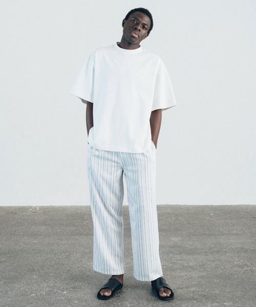 euan.（ユアン）の「euan. マルチストライプ ドライタッチ ワイドストレートイージーパンツ（その他パンツ・メンズ・ホワイト/ブラック・M/L）」の3枚目の写真