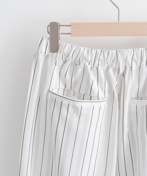 euan.（ユアン）の「euan. マルチストライプ ドライタッチ ワイドストレートイージーパンツ（その他パンツ・メンズ・ホワイト/ブラック・M/L）」の20枚目の写真