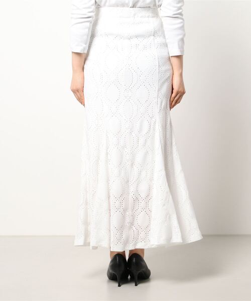 Lui's（ルイス）の「カットレースマーメイドスカート（スカート・レディース・ホワイト/ブラック/ベージュ・FREE）」の5枚目の写真