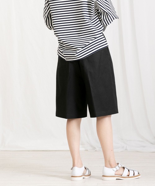 タックハーフパンツ