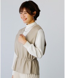 大人の正解◎女っぽフェイクレザーベスト