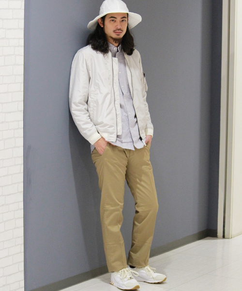 417 EDIFICE（フォーワンセブンエディフィス）の「◇ナイロン インサイドメッシュMA-1 （ブルゾン・メンズ・ホワイト/ブラック/ブルー・SMALL/LARGE/MEDIUM）」の4枚目の写真