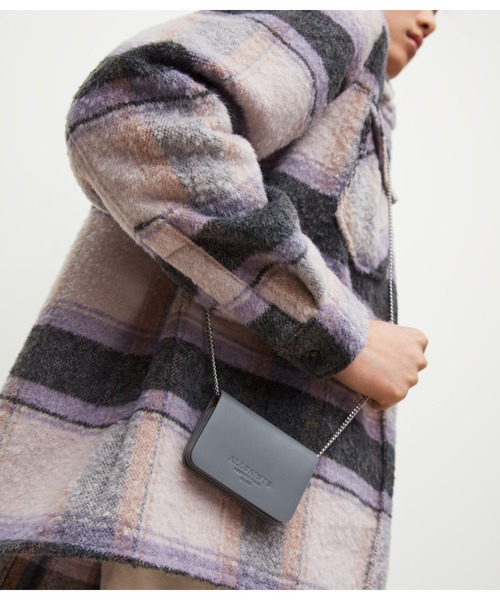 ALLSAINTS(オールセインツ)の「HONORE LEATHER CARDHOLDER | HONORE レザー カードホルダー(カードケース・レディース・グレー系・ONE SIZE)」の11枚目の写真