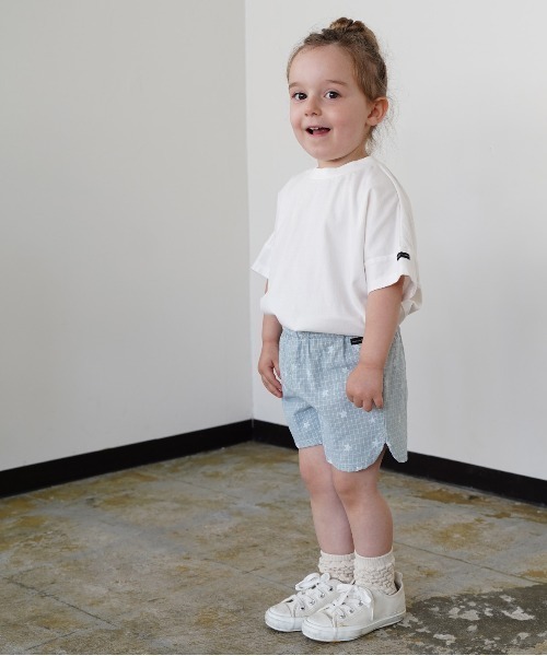 quoti use fith(クゥオティ ユース フィス)の「星プリントチェック ショートパンツ(その他パンツ・キッズ・パープル/ベージュ/グリーン/ホワイト・130/120/110/100/90/80)」の3枚目の写真