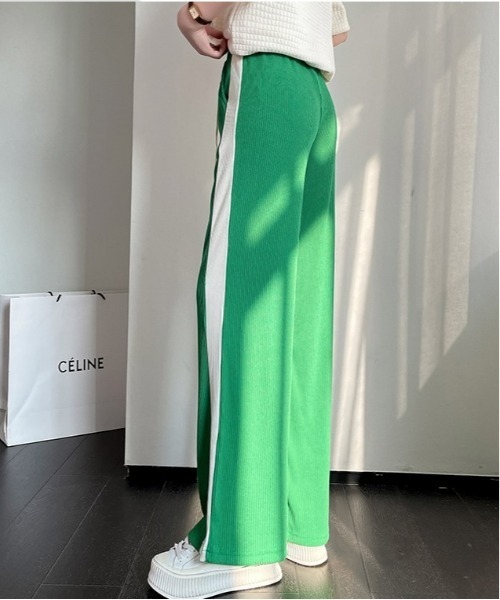 SONA(ソナ)の「SONYUNARA 配色サイドラインリブゴムパンツ(その他パンツ・レディース・ブラック/ブルー/グリーン/アイボリー・FREE)」の18枚目の写真