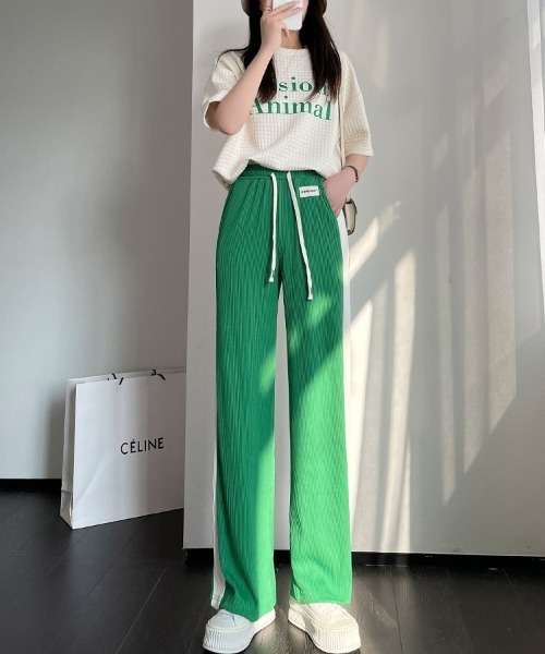 SONA(ソナ)の「SONYUNARA 配色サイドラインリブゴムパンツ(その他パンツ・レディース・ブラック/ブルー/グリーン/アイボリー・FREE)」の15枚目の写真