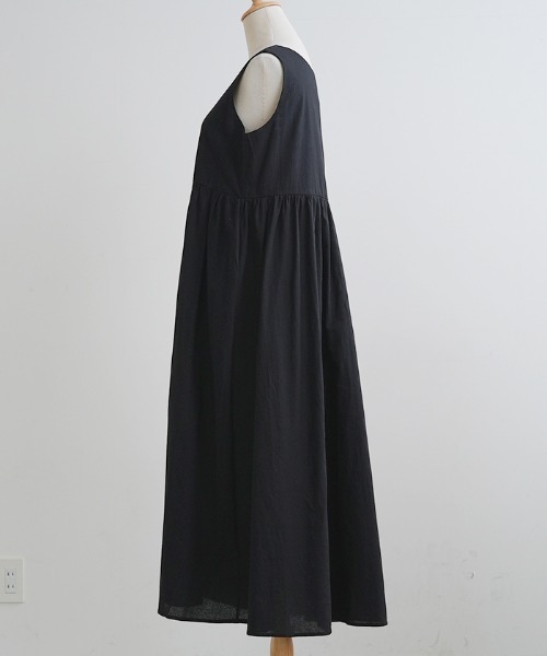 Futier land（フューティアランド）の「リネンフレアロングワンピース（ワンピース・レディース・ブラック/オレンジ/オートミール/グリーン/ライトパープル/ライトグリーン/ブラウン/マスタード・FREE）」の9枚目の写真