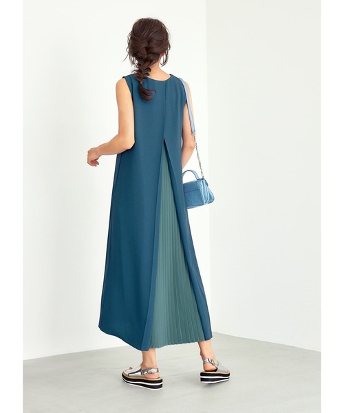 STYLE DELI(スタイルデリ)の「【LUXE】配色バックプリーツAラインワンピース(ワンピース・レディース・ピンク/ブルー・01/02)」の2枚目の写真