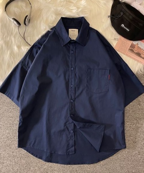 MAISON CLUB(メゾンクラブ)の「【MAISON CLUB】REDBOXストリートドロップショルダーシャツ SCCH017(シャツ/ブラウス・メンズ・ネイビー/グリーン・FREE)」の1枚目の写真