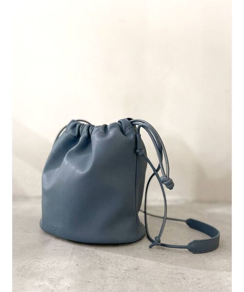 Ungrid（アングリッド）の「ショルダー巾着カラーバッグ（ハンドバッグ・レディース・ブラック/オレンジ/グリーン/ブルー・FREE）」の12枚目の写真