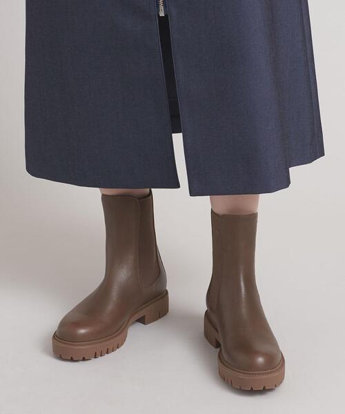 ODETTE E ODILE（オデットエオディール）の「チェルシー ショート