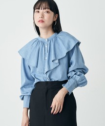 ラッフルカラーブラウス