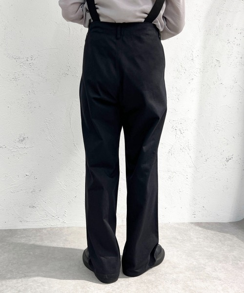 apres jour mignon(アプレジュールミニョン)の「ミリタリーサス付きパンツ【ZOZOTOWN限定アイテム】(サロペット/オーバーオール・レディース・ブラック/カーキ・MEDIUM/X-LARGE/SMALL)」の11枚目の写真