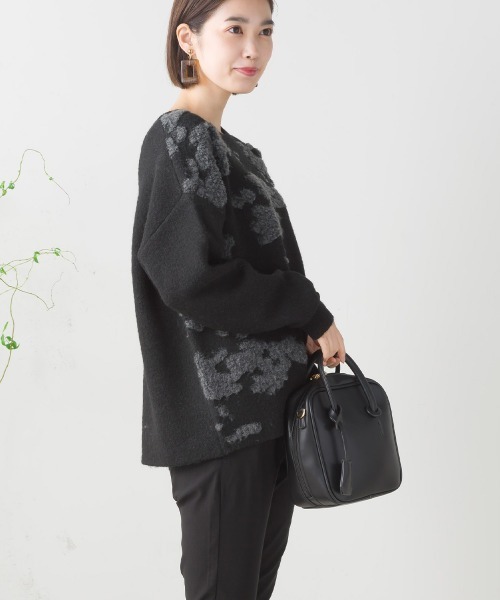 FURRY（ファーリー）の「アンティークフラワートップス（ニット/セーター・レディース・アイボリー/ブラック/オレンジ・FREE）」の14枚目の写真